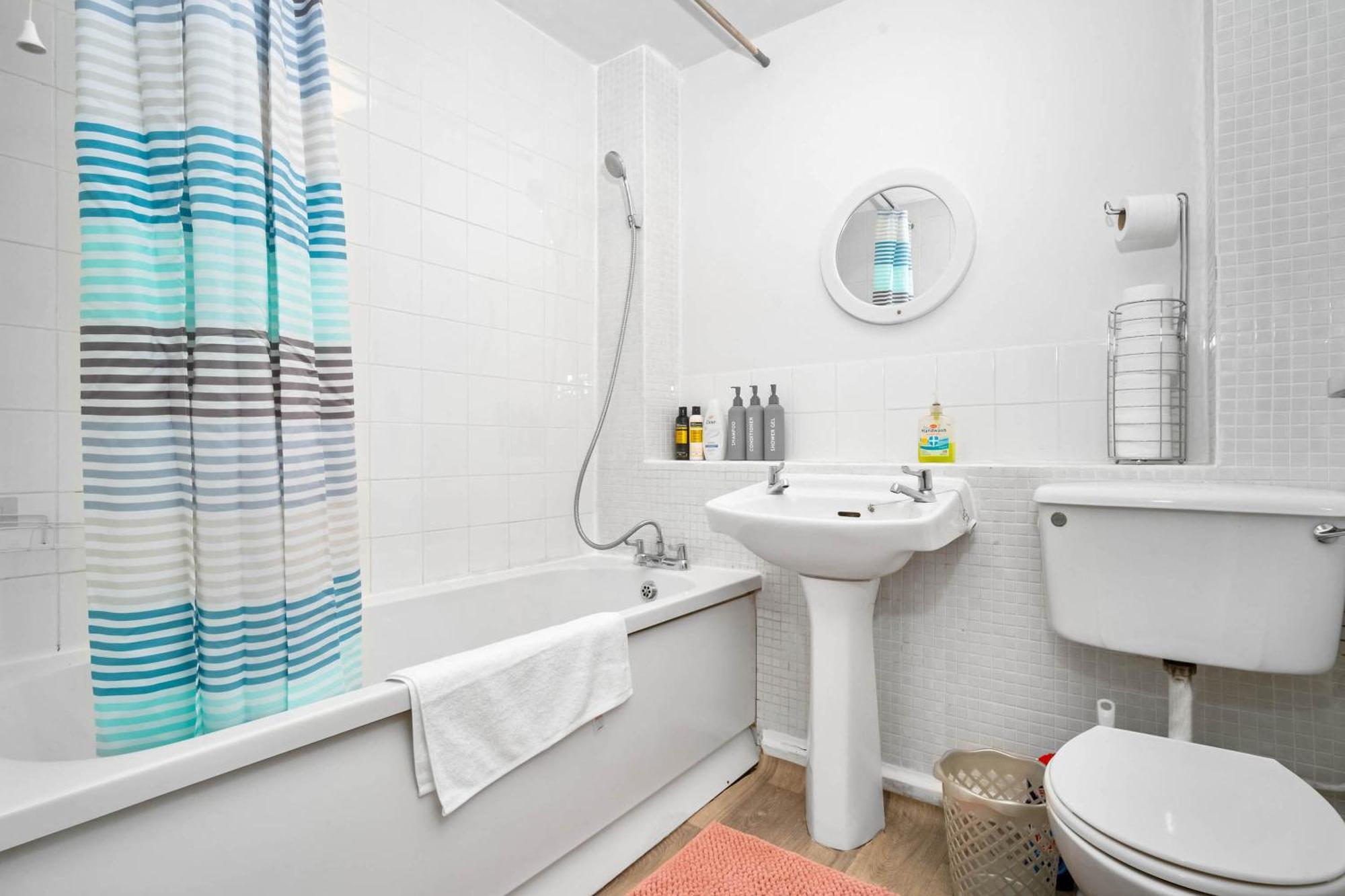 דירות ברמינגהאם Luxury New House With Free Parking מראה חיצוני תמונה
